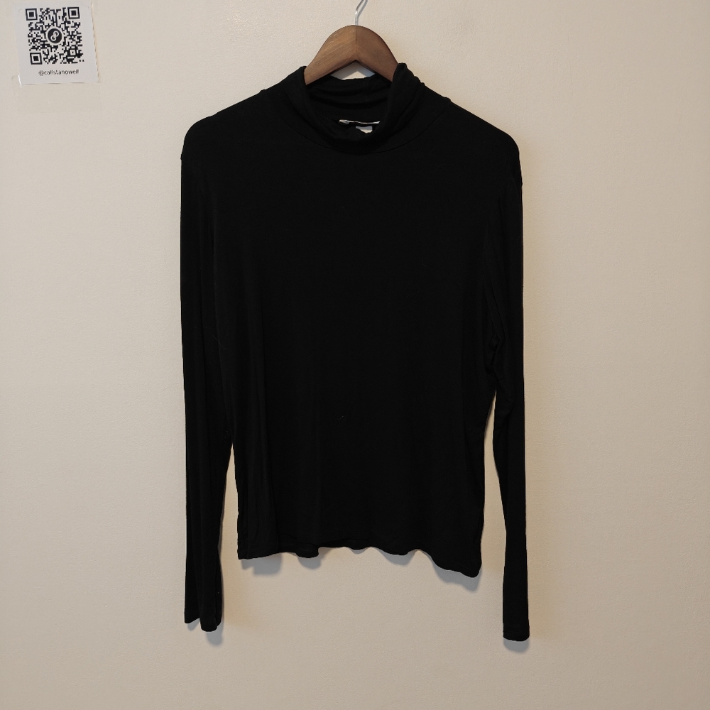 H&M Classic Black Long Sleeve Top